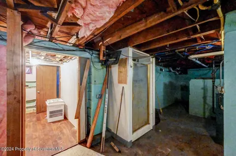 509 Edith St, Old Forge, PA 18518 photo 39