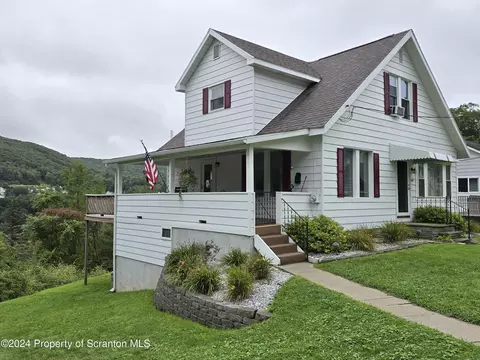 5146 Prospect St, Susquehanna, PA 18847
