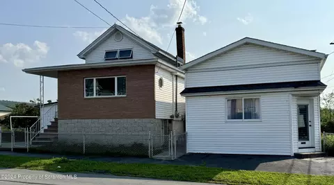 804 Beech St, Scranton, PA 18505 photo 2