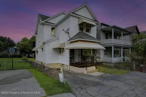 132 S Fillmore Ave, Scranton, PA 18504