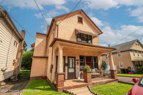 1201 S Main St, Old Forge, PA 18518