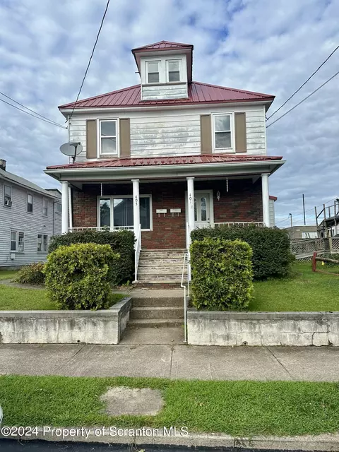 401 403 Bennett St, Luzerne, PA 18709