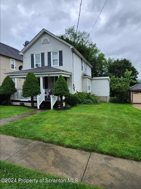 23 Archbald St, Carbondale, PA 18407