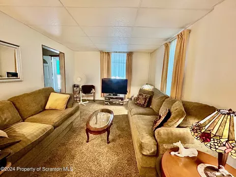 Living - 1019 Acker Ave, Scranton, PA 18504 photo 4 of 4