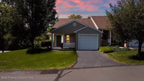 1 Parkland Dr, Clarks Summit, PA 18411