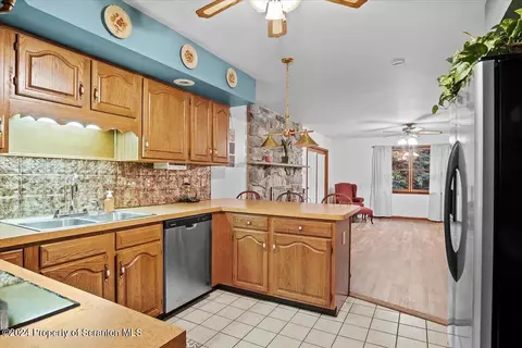 Kitchen - 925 Apple Tree Rd, Harding, PA 18643 photo 4 of 4