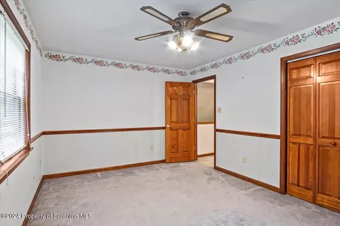 Bedroom - 925 Apple Tree Rd, Harding, PA 18643 photo 6 of 9