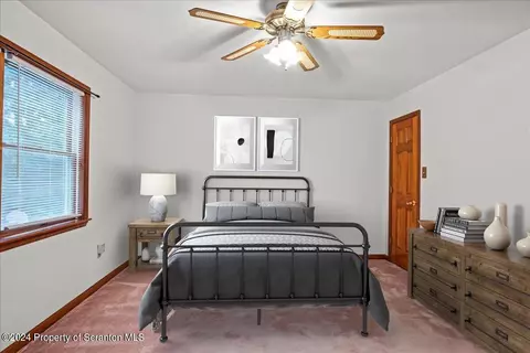 Bedroom - 925 Apple Tree Rd, Harding, PA 18643 photo 7 of 9
