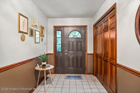 Entry Way - 925 Apple Tree Rd, Harding, PA 18643 photo 1 of 5