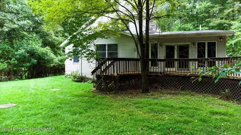 Exterior - 925 Apple Tree Rd, Harding, PA 18643 photo 7 of 14