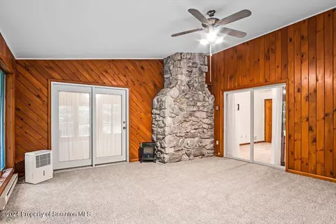 Living - 925 Apple Tree Rd, Harding, PA 18643 photo 10 of 10