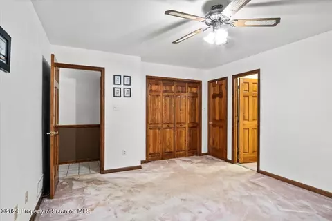 Bedroom - 925 Apple Tree Rd, Harding, PA 18643 photo 2 of 9
