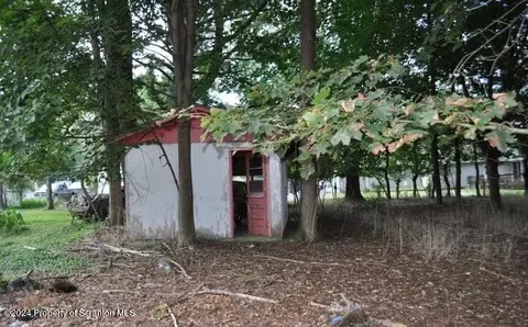 18 Kane Rd, Starlight, PA 18461 photo 10
