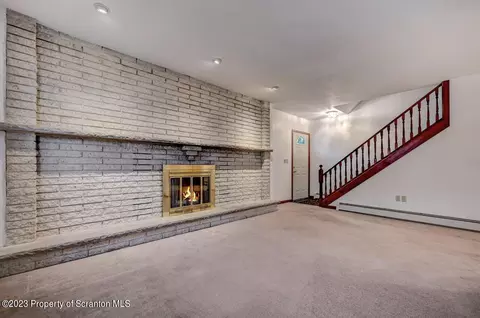 337 N Everett Ave, Scranton, PA 18504 photo 14