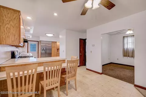 337 N Everett Ave, Scranton, PA 18504 photo 17
