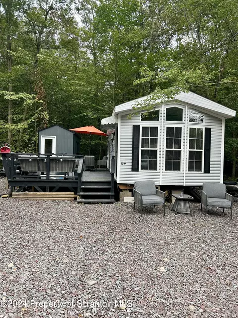 159 Rainbow Dr, Covington Twp, PA 18424