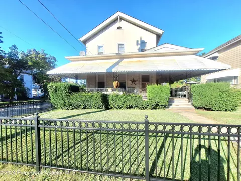 234 W Drinker St, Dunmore, PA 18512