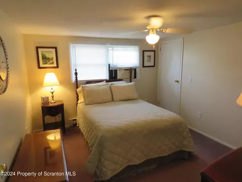 509 Maple St, Old Forge, PA 18518 photo 21