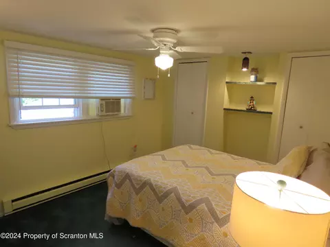 509 Maple St, Old Forge, PA 18518 photo 23