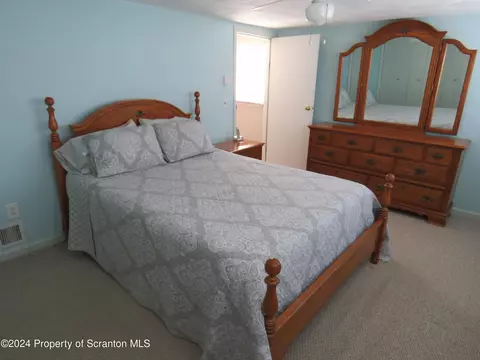 509 Maple St, Old Forge, PA 18518 photo 20