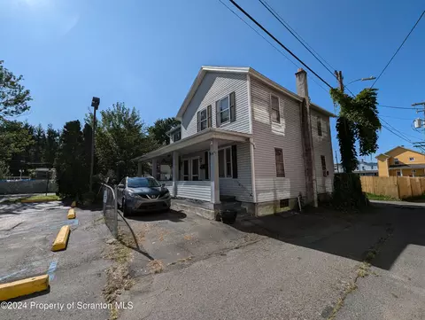 Undisclosed, Scranton, PA 18505 photo 17