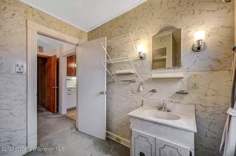 5 E Mountain Rd, Scranton, PA 18505 photo 60