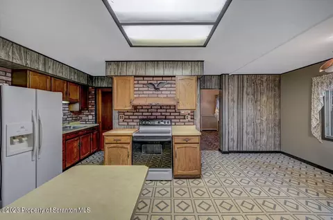 5 E Mountain Rd, Scranton, PA 18505 photo 14