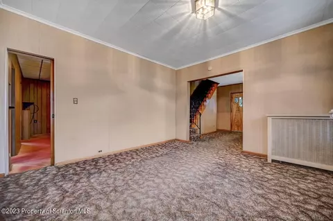 5 E Mountain Rd, Scranton, PA 18505 photo 11