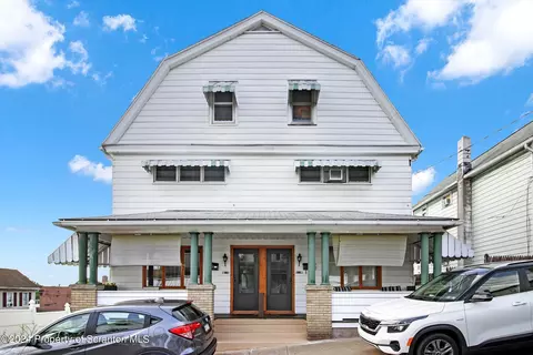 263 S South Hancock St, Wilkes-barre, PA 18702