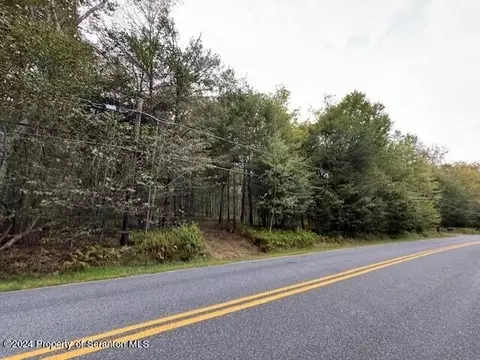 lot Apt 2 Clifton Beach Rd, Clifton Twp, PA 18424