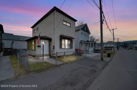 507 Court St, Scranton, PA 18508