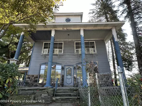 518 N Keyser Ave, Scranton, PA 18504