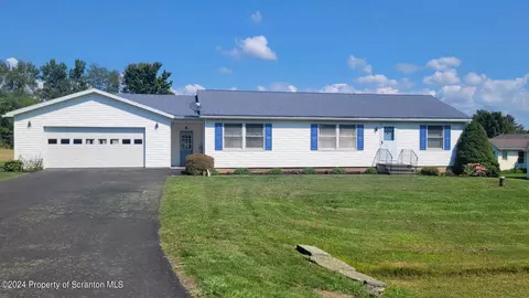 177 Lynn Dr, Springville, PA 18844