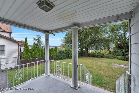 Exterior - 927 Acker Ave, Scranton, PA 18504 photo 5 of 5