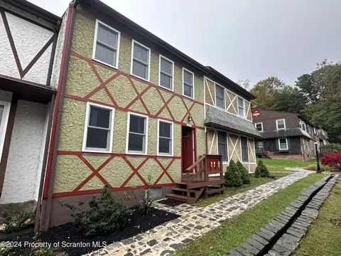 2 Scenic Lane, Union Dale, PA 18470