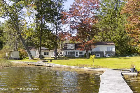 21 Barney Rd, Brackney, PA 18812