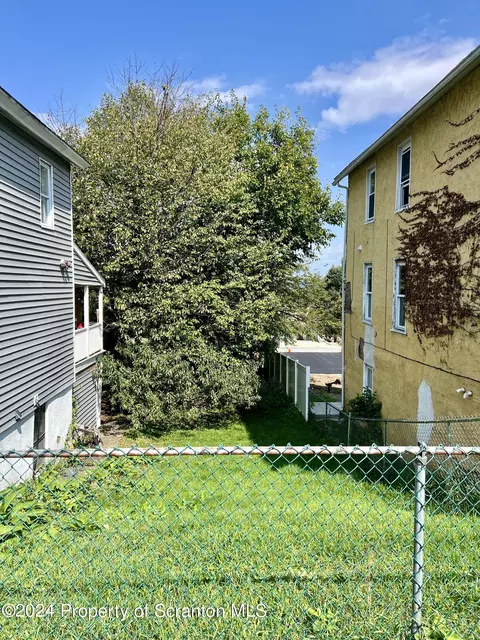 Other - 810 Eynon St, Scranton, PA 18504 photo 2 of 6