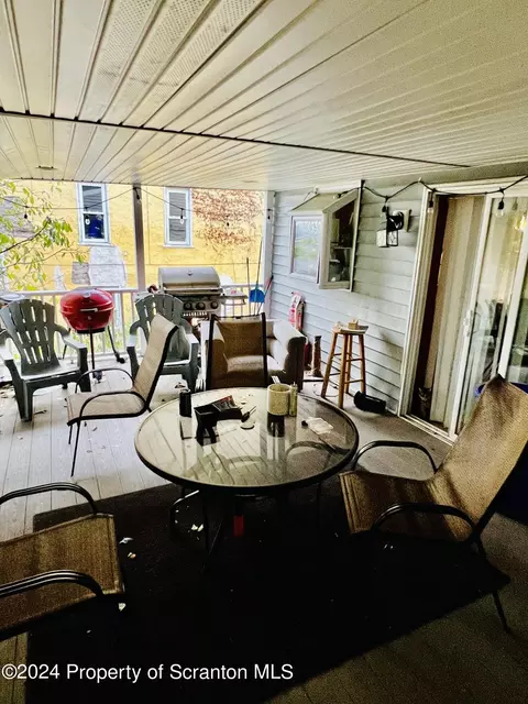 Exterior - 810 Eynon St, Scranton, PA 18504 photo 4 of 5