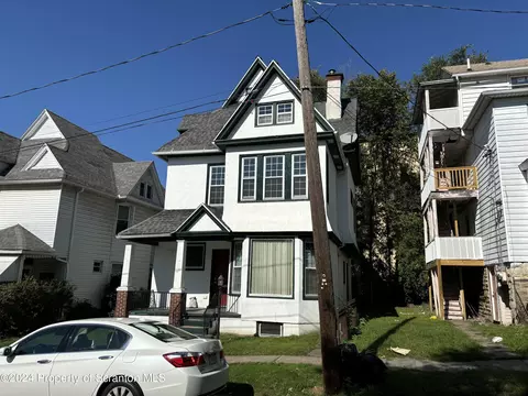 1021 Olive St, Scranton, PA 18509