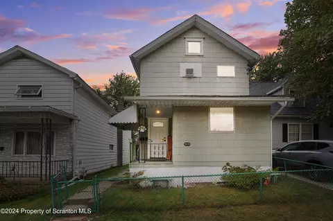 519 Emmett St, Scranton, PA 18505