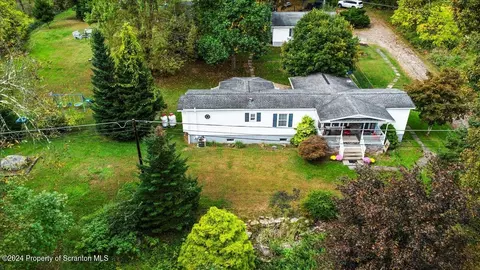 5 Kens Pl, Tunkhannock, PA 18657