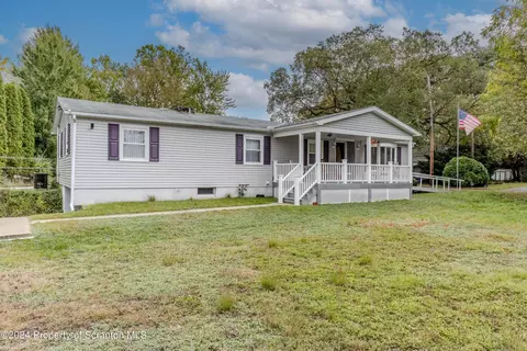 503 Hudson St, Moosic, PA 18507
