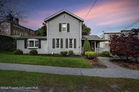 153 Bridge St, Tunkhannock, PA 18657