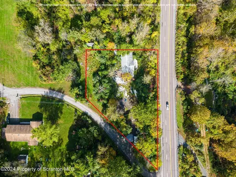 106 James Ln, Falls, PA 18615