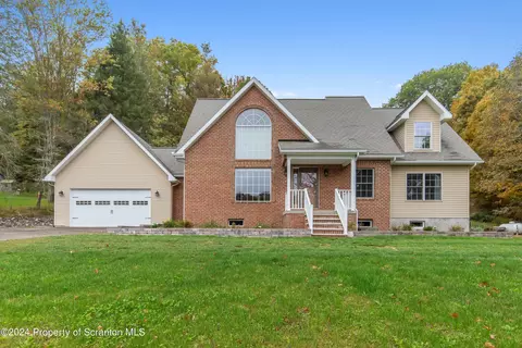 483 Chapman Lake Rd, Scott Twp, PA 18433