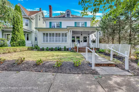 614 Taylor Ave, Scranton, PA 18510