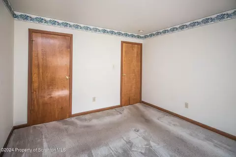403 Main St, Moosic, PA 18507 photo 30