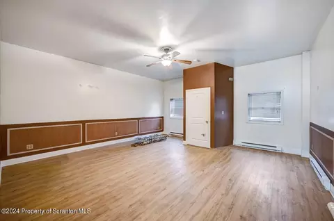 655 N Main St, Pittston, PA 18640 photo 5