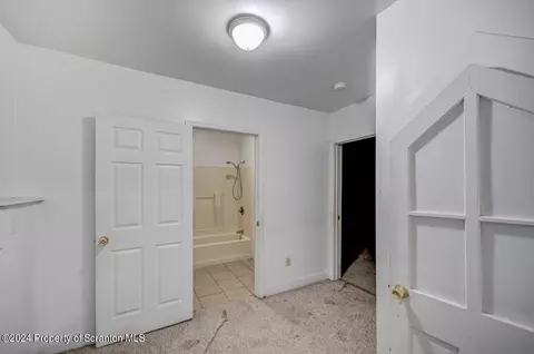 655 N Main St, Pittston, PA 18640 photo 15