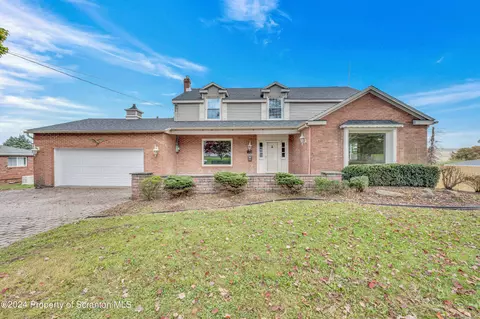 324 Susquehanna St, Forest City, PA 18421